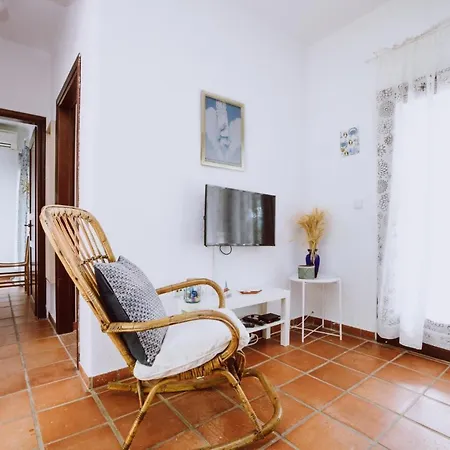 Apartman Forest House Near The Sea