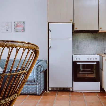 Forest House Near The Sea * 撒尼海滩