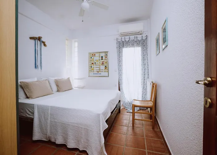 Forest House Near The Sea 公寓 *