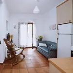 Forest House Near The Sea Apartamento